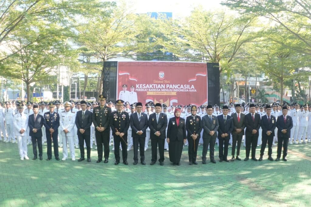 Wali Kota Makassar Munafri Arifuddin bersama Forkopimda memperingati Hari Kesaktian Pancasila di Balai Kota Makassar, 1 Oktober 2025.