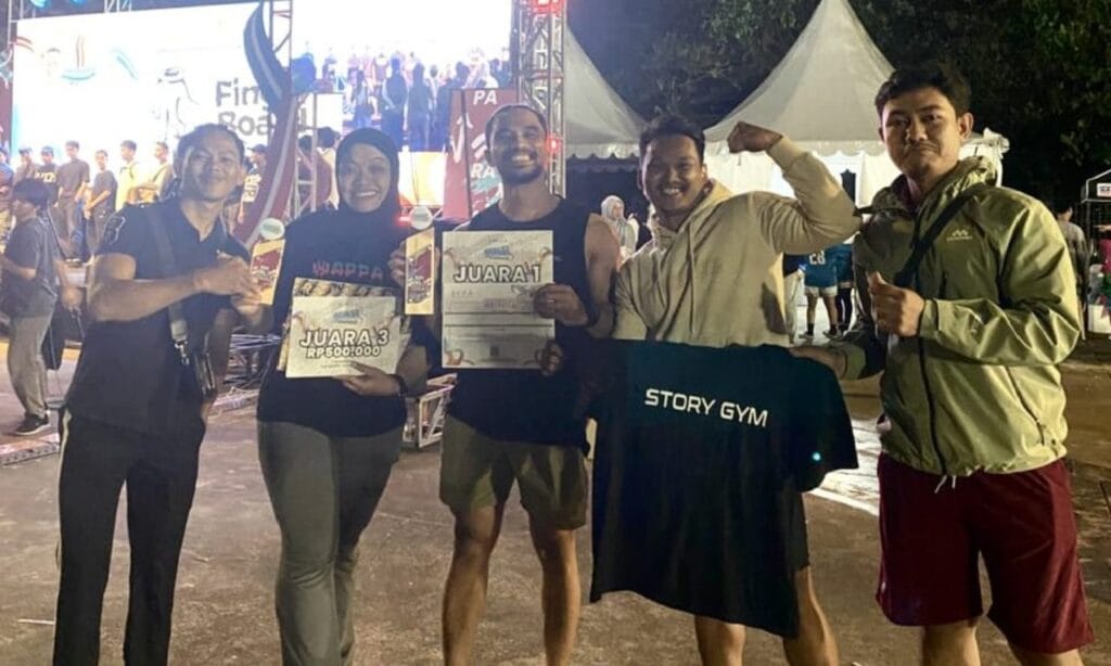2 Atlet Story Gym Dulang Prestasi di Ajang Strong Man/Woman Dispora Makassar 2025 1