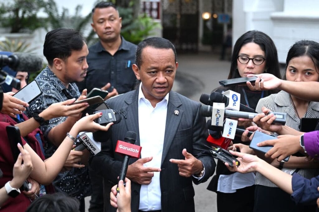 Bahlil: Indonesia Setop Impor Solar Tahun Ini 1 Bahlil