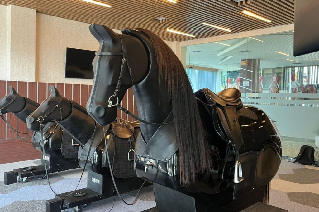 Polri Gunakan Simulator Berkuda Rp1 Miliar untuk Latihan Turangga 1 Polri