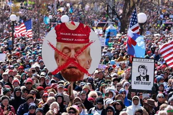 Gelombang Besar “No Kings” Guncang AS, Jutaan Warga Turun ke Jalan Protes Kebijakan Trump