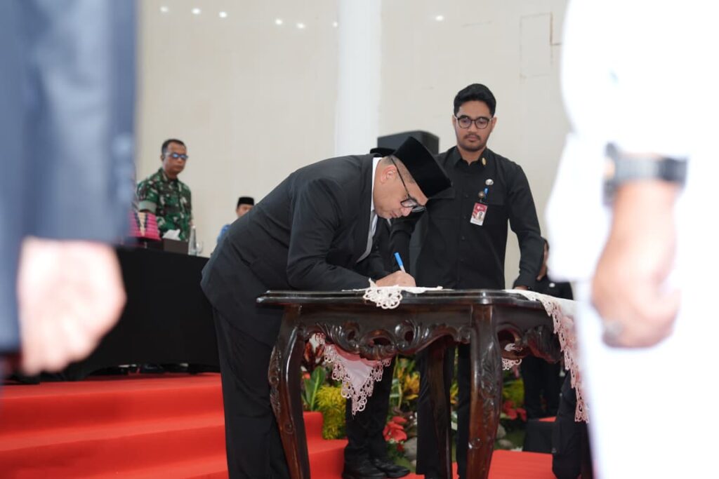 Pemkot Makassar Lantik 47 Kepala Puskesmas Definitif, Perkuat Garda Terdepan Layanan Kesehatan 1