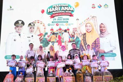 Bunda PAUD Kota Makassar, Melinda Aksa Munafri, menyampaikan sambutan pada peringatan Hari Anak Nasional (HAN) ke-42 tingkat Kota Makassar di Balai Manunggal, Rabu (29/7/2026).