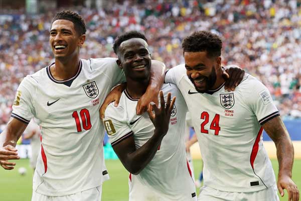 Inggris sukses mengalahkan Prancis dengan skor dramatis 6-4 untuk merebut peringkat ketiga Piala Dunia 2026. (REUTERS/Paul Childs)