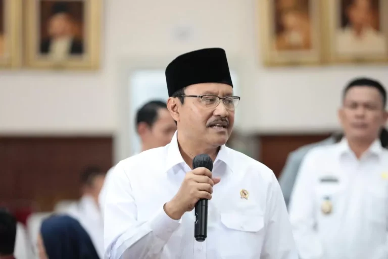 Menteri Sosial Saifullah Yusuf.