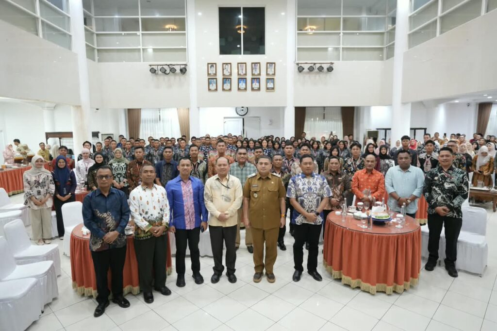 Wali Kota Munafri Apresiasi 70 Paskibraka Makassar: Disiplin dan Kekompakan Jadi Modal Masa Depan 1