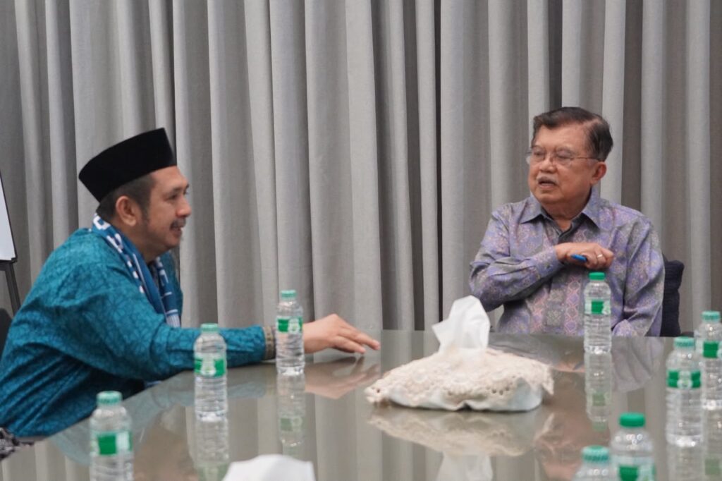 Jusuf Kalla Dorong Wahdah Islamiyah Perkuat Kemandirian Ekonomi Umat 1