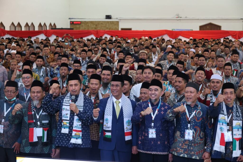 Mentan RI Amran Sulaiman di Muktamar V Wahdah Islamiyah: Indonesia Swasembada Pangan, Ekspor Beras Hingga ASEAN dan 10 Ribu Ton ke Palestina 1