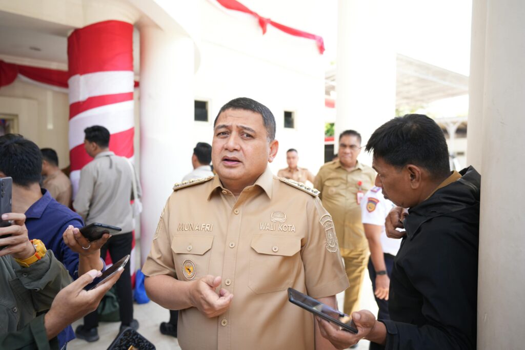 Wali Kota Makassar Munafri Suarakan Kepentingan Ojol, Usul Relaksasi di Aturan Ganjil Genap Saat Pengisian di SPBU 1