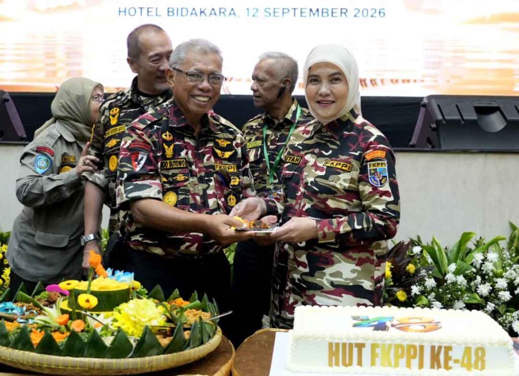 Aliyah Mustika Ilham: HUT ke-48 FKPPI Momentum Perkuat Persatuan dan Pengabdian 1 Wakil Wali Kota Makassar sekaligus Ketua FKPPI Sulawesi Selatan, Aliyah Mustika Ilham, menghadiri rangkaian Rapimnas Keluarga Besar FKPPI 2026 dan peringatan HUT ke-48 FKPPI di Jakarta, 11–12 September 2026.