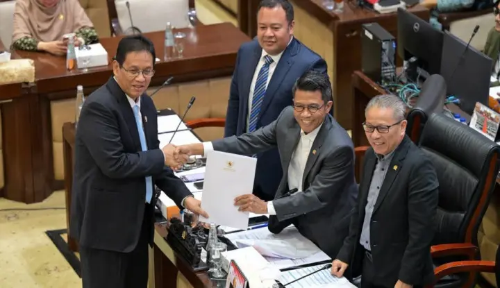 Menteri Keuangan Purbaya Yudhi Sadewa menyampaikan apresiasi atas dukungan Komisi XI DPR dalam pembahasan asumsi dasar ekonomi makro RAPBN 2027.